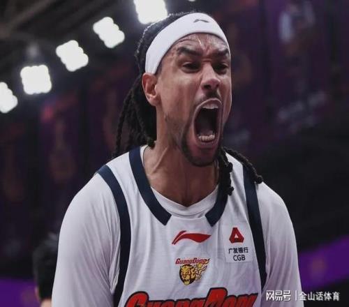 双日荣耀连,谢周三陷入,低谷,6686体育平台,6686体育官方网站,6686体育登录入口,6686体育app下载